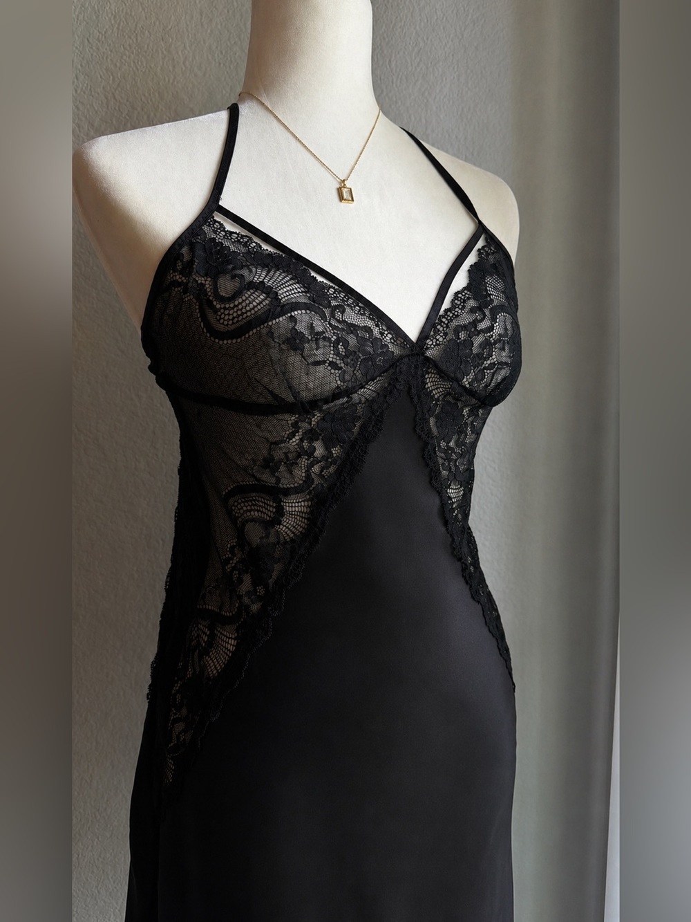 In Bloom by Jonquil Black Lace Satin Slip Nightgown XS Open Back Lingerie